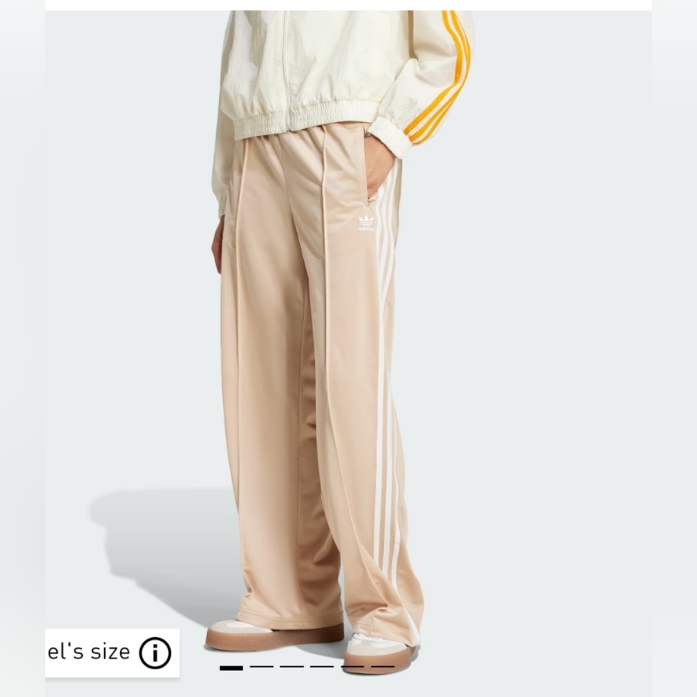 NWT Adicolor Firebird Loose Track Pants Size M